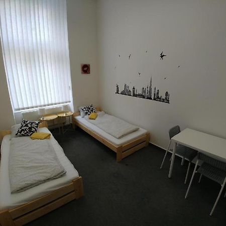 Rooms Veveri - Uvoz, 10 Min Peski Do Centru Бърно Екстериор снимка